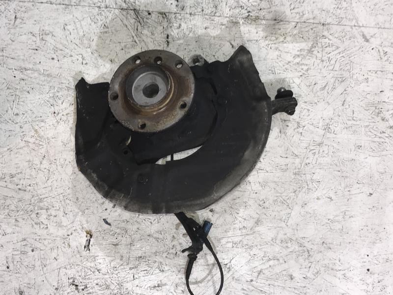 Fusee avant droit BMW SERIE 5 E60 PHASE 2 Diesel - 1