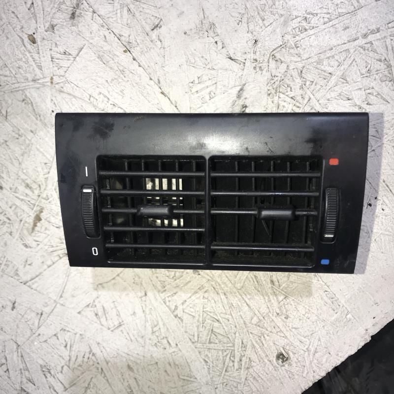 Bocchetta aerazione cruscotto BMW SERIE 5 E39  - 1