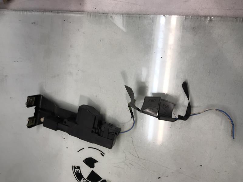 Actionneur verrou trappe d'essence BMW SERIE 8 E31 COUPE Essence - 1