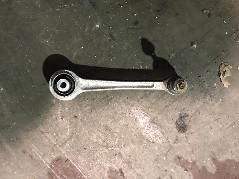 Braccio sospensione posteriore sinistra BMW X5 E53  - 1