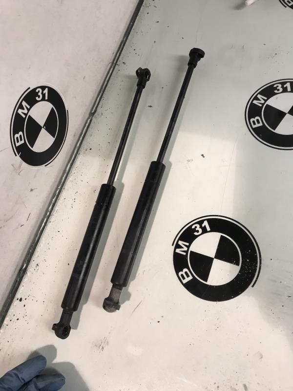 Verin de capot BMW SERIE 5 E39 TOURING PHASE 1 BREAK Diesel - 1