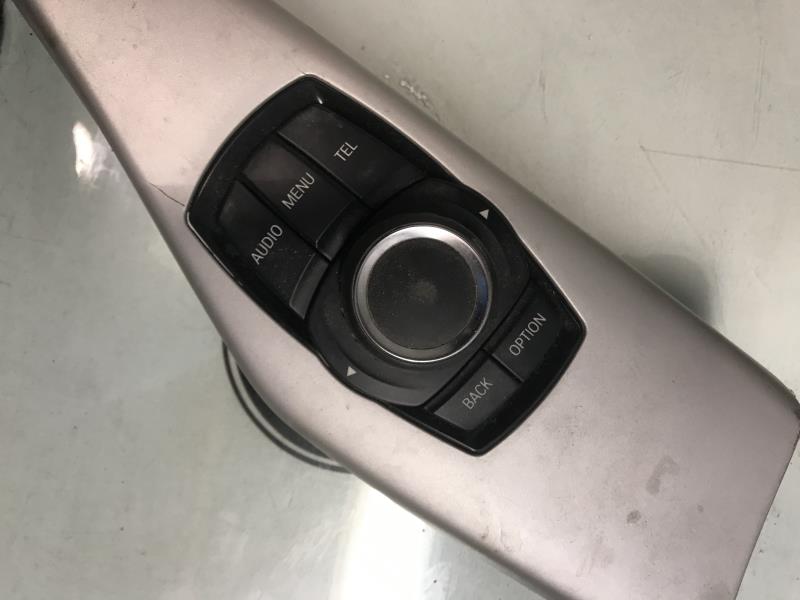 Commande GPS BMW SERIE 1 F21 PHASE 1 Diesel - 1