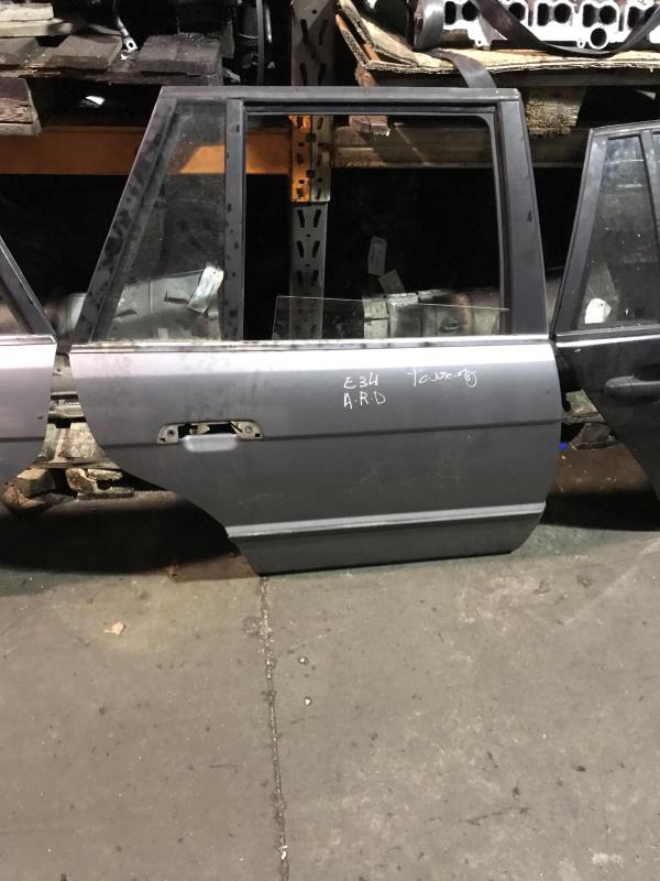 Puerta trasera derecha BMW SERIE 5 E34  - 1