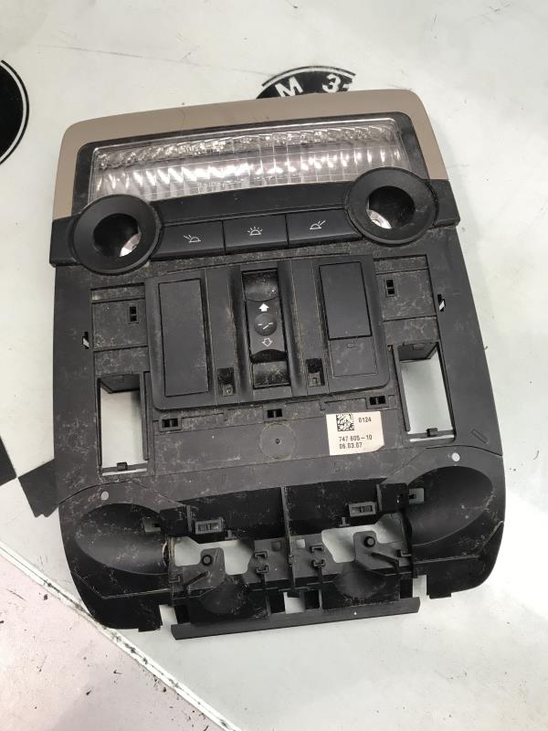 Eclairage de plafonnier BMW X5 E70 PHASE 1  - 1