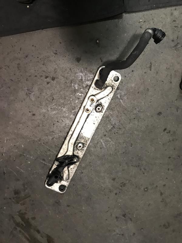 Radiateur huile BMW X5 E70 PHASE 1  - 1