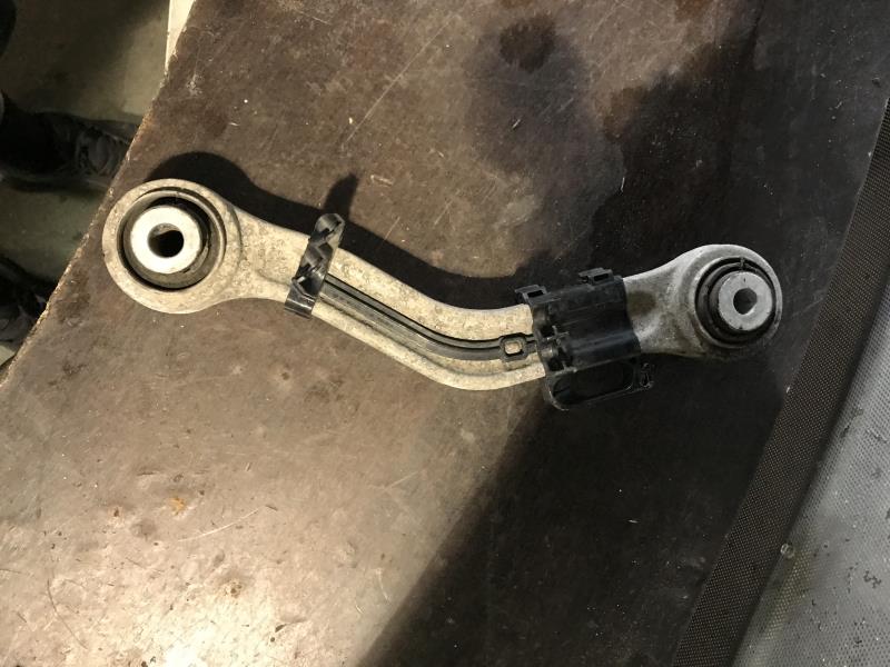 Braccio sospensione posteriore sinistra BMW SERIE 5 (F10) PHASE 1  - 1