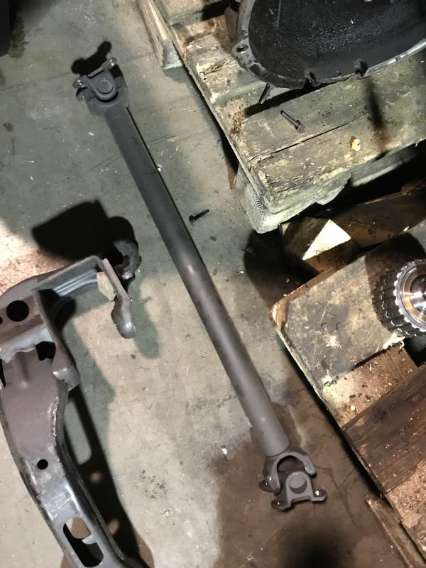 Arbre de transmission avant BMW X3 E83  - 1