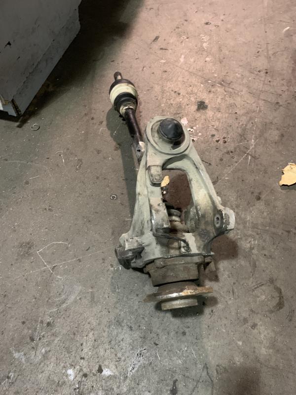 Fusee arriere gauche BMW X5 E70 PHASE 1  - 1