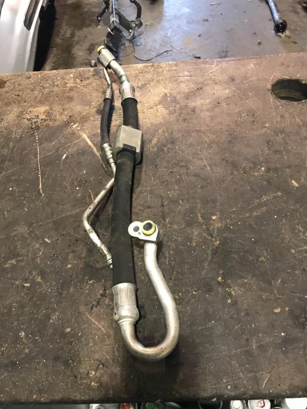 Durite BMW SERIE 1 E87 PHASE 1  - 1