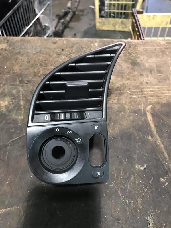 Bocchetta aerazione cruscotto anteriore destra BMW SERIE 3 E36 Gasolina - 1