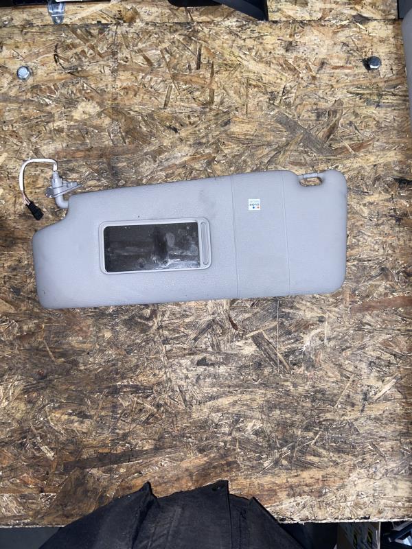 Pare soleil gauche BMW X3 E83 PHASE 2 Diesel - 1