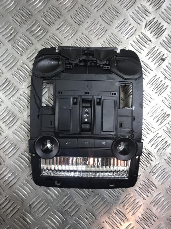 Eclairage de plafonnier BMW X5 E70 PHASE 1 Diesel - 1