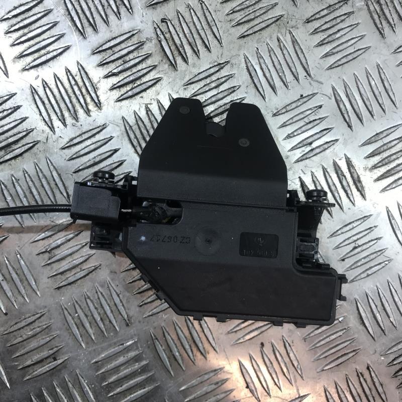 Serrure de coffre BMW SERIE 1 E87 PHASE 2  - 1