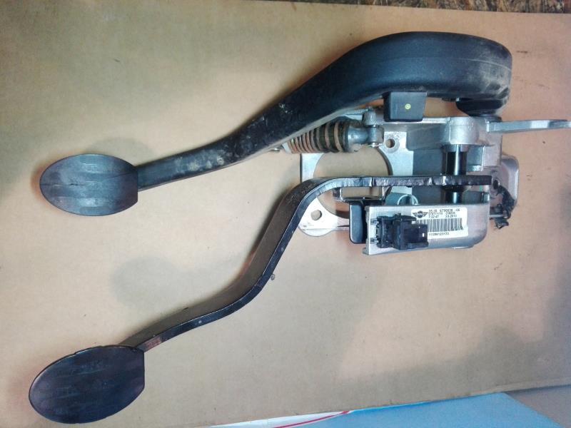 Pedalier MINI MINI 2 R60 COUNTRYMAN BREAK Diesel - 1