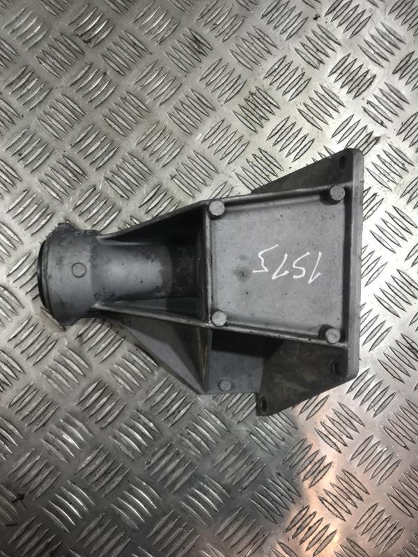 Giunto cardanico albero di trasmissione destro BMW X5 E53 Diésel - 1