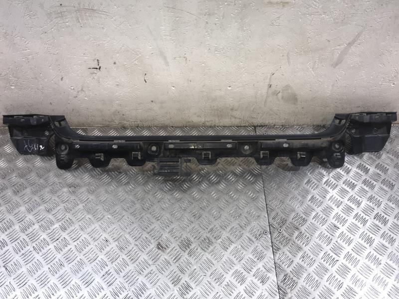 Support de pare chocs arriere BMW X3 E83 PHASE 1 Diesel - 1