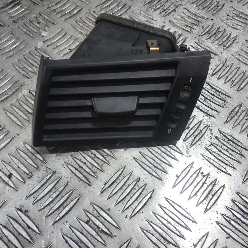 Bocchetta aerazione cruscotto anteriore sinistra BMW X3 E83 PHASE 1 Diésel - 1