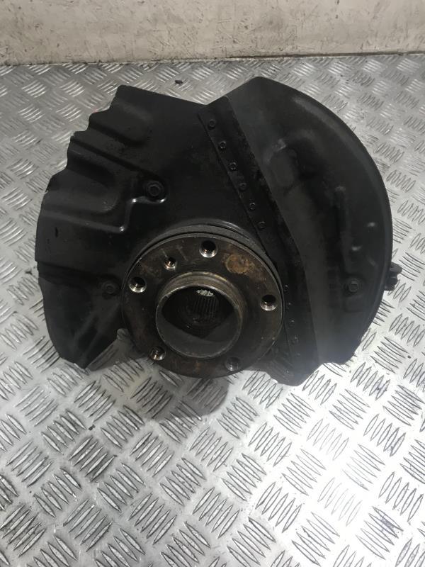Fusee avant gauche BMW X5 E53 Diesel - 1