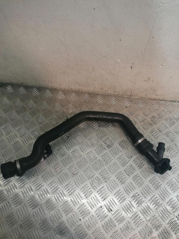 Durite supérieur de radiateur BMW SERIE 1 E81  - 1