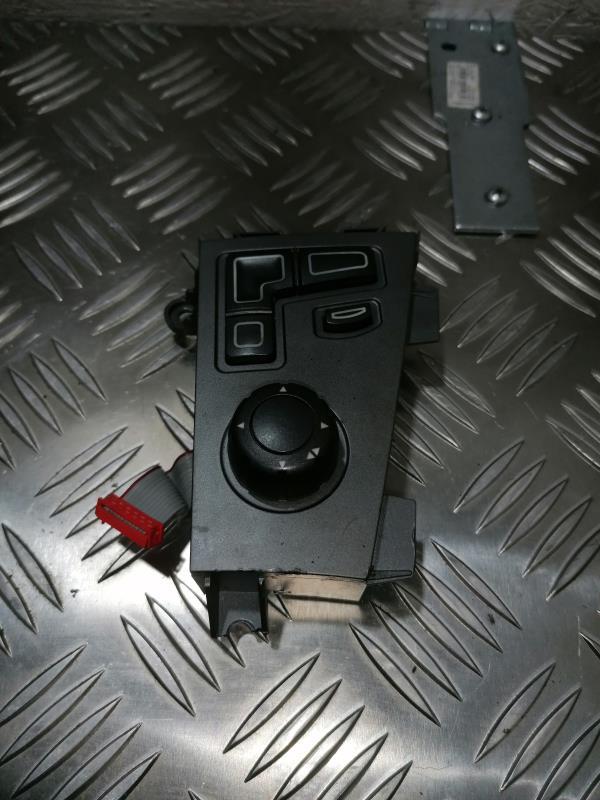 Commande de reglage de siege BMW SERIE 7 E65  - 1