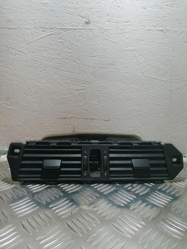 Bocchetta aerazione cruscotto BMW SERIE 5 E61 TOURING PHASE 1 BREAK Diésel - 1