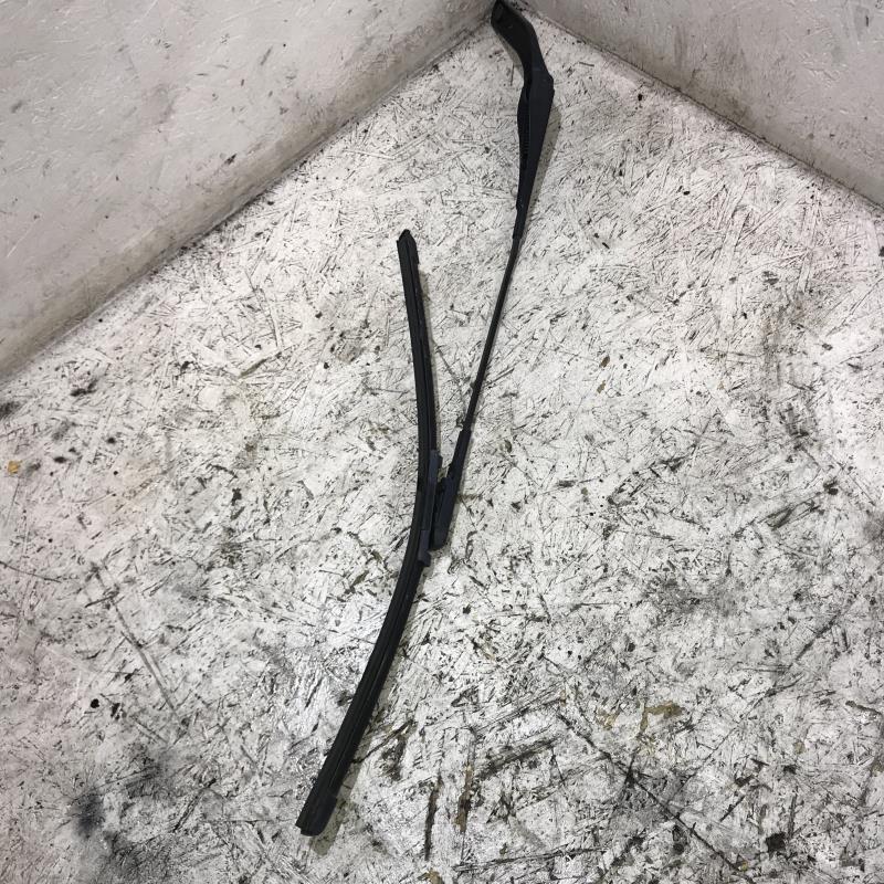 Braccio tergicristallo anteriore destro BMW SERIE 1 E81 Diésel - 1
