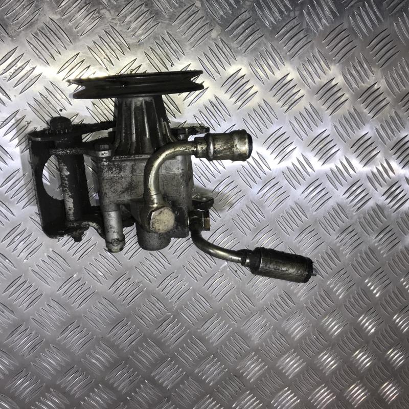Pompe de direction BMW SERIE 7 E32  - 1