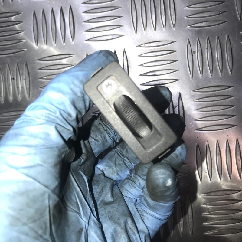 Bouton/Interrupteur BMW SERIE 5 E34 TOURING BREAK Essence - 1