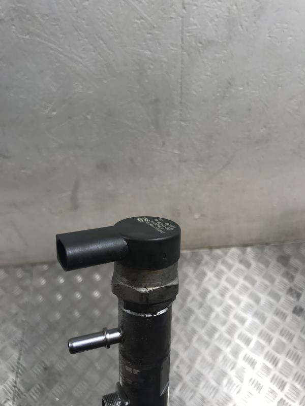 Sensore di pressione del collettore di iniezione BMW SERIE 1 E87 PHASE 2 Diésel - 1