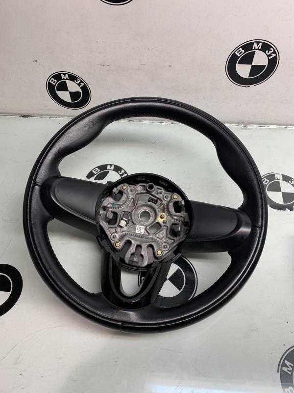 Volant MINI MINI 3 F56 PHASE 1 Diesel - 1