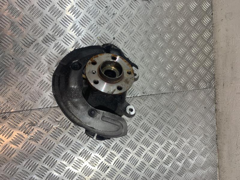Fusee avant gauche MINI MINI 3 F56 PHASE 1 Diesel - 1