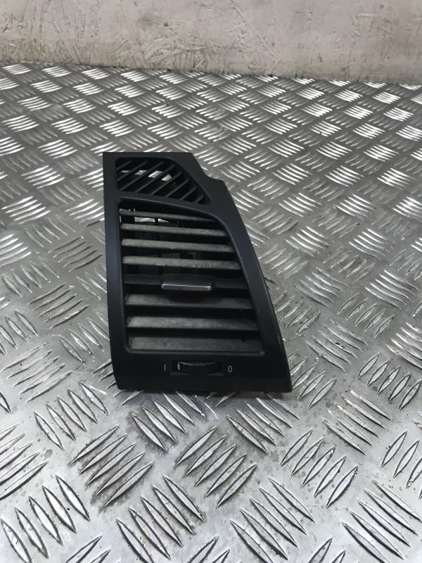 Bocchetta aerazione cruscotto anteriore destra BMW SERIE 1 E81 Diésel - 1