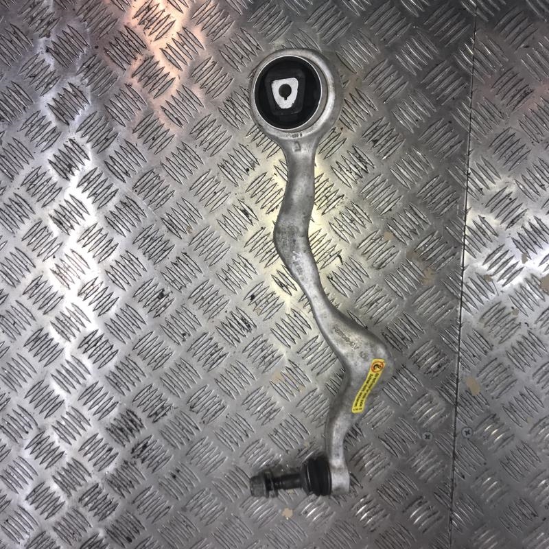 Braccio sospensione superiore anteriore sinistro BMW SERIE 1 E87  - 1