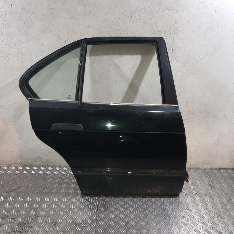 Vitre arriere droit BMW SERIE 5 E34 Diesel - 1