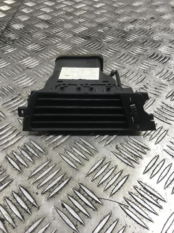 Grille de calandre droite BMW SERIE 3 E91 TOURING PHASE 1 BREAK Diesel - 1