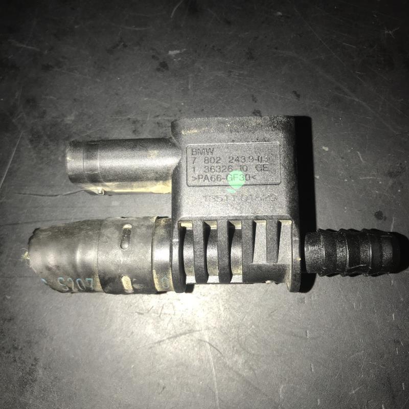 Capteur de pression de rampe injection BMW SERIE 1 E87  - 1