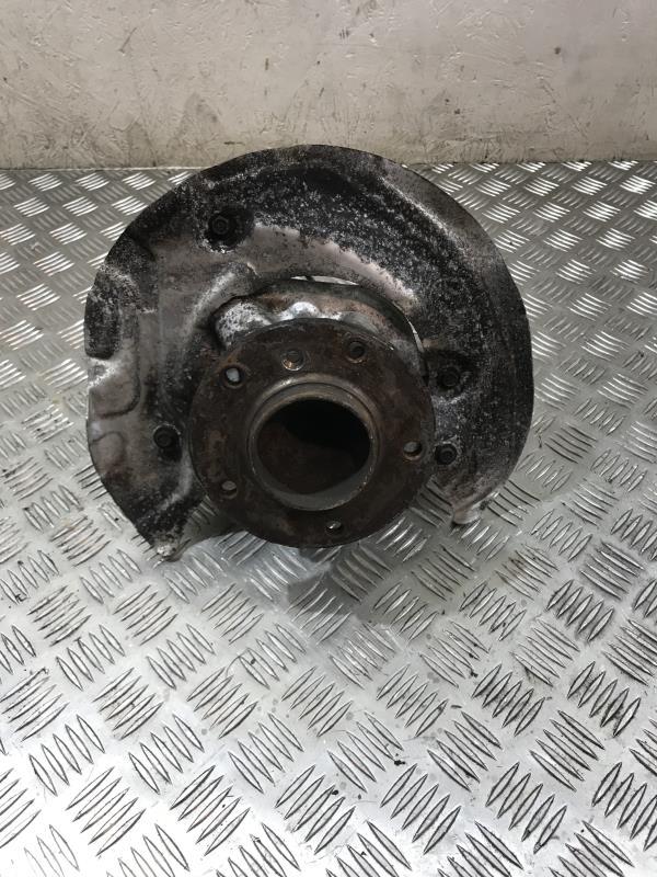 Fusee avant gauche BMW SERIE 1 E87 PHASE 1 Diesel - 1