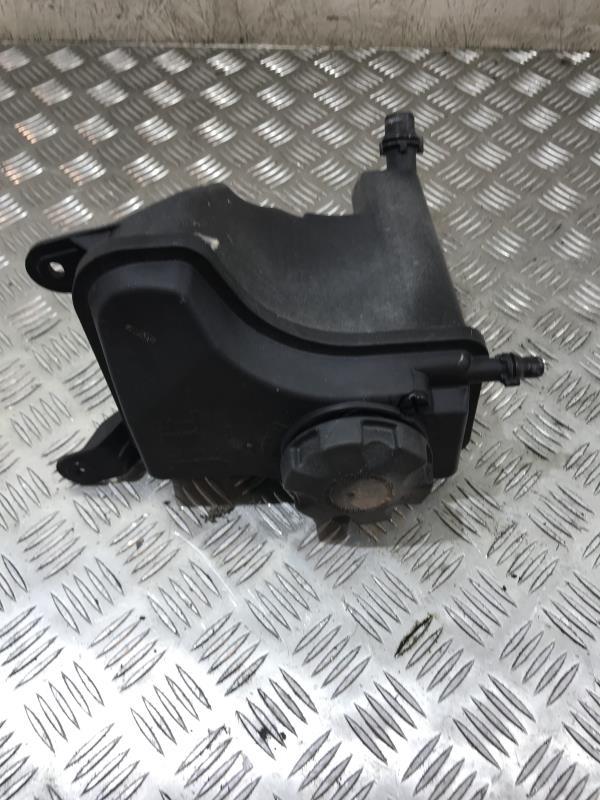 Reservoir BMW SERIE 1 E81 Diesel - 1