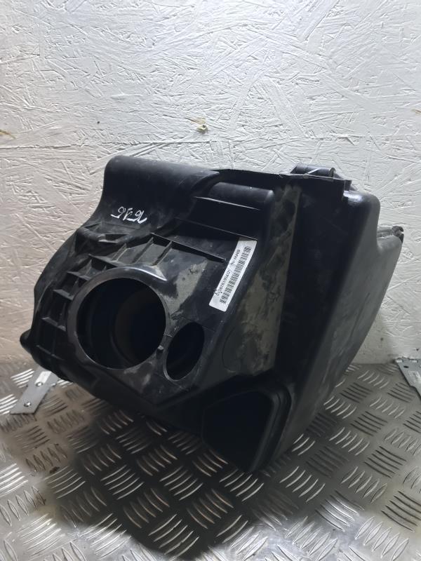 Boite a air BMW SERIE 1 E87 PHASE 2 Essence - 1