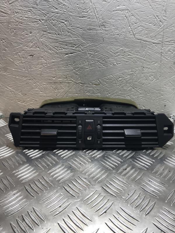 Bocchetta aerazione cruscotto BMW SERIE 5 E61 TOURING PHASE 1 BREAK Diésel - 1