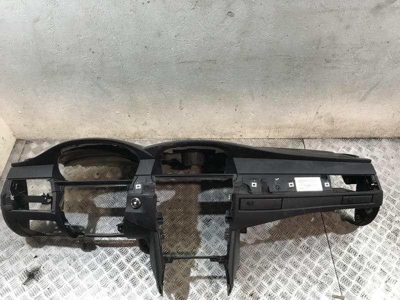 Tableau de bord BMW SERIE 5 E61 TOURING PHASE 1 BREAK Diesel - 1