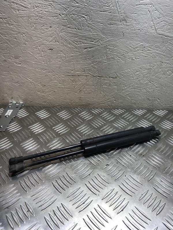 Verin de capot BMW SERIE 3 E46 COUPE PHASE 1 Essence - 1