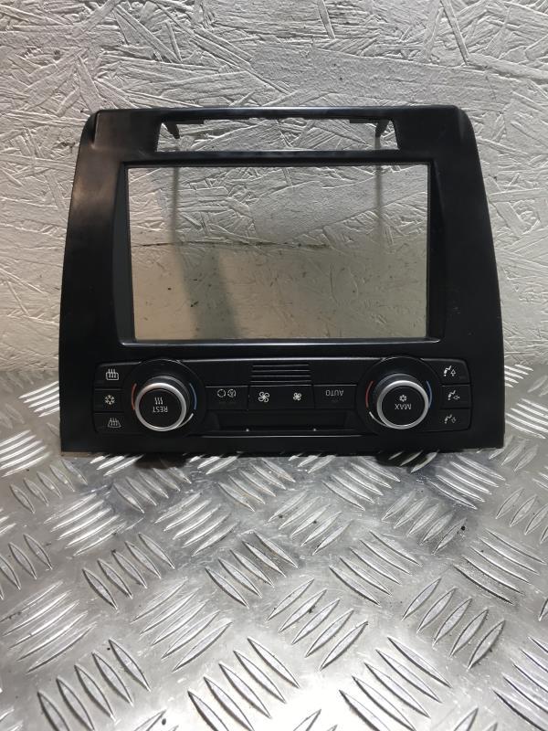 Commande chauffage BMW SERIE 1 E81 Diesel - 1