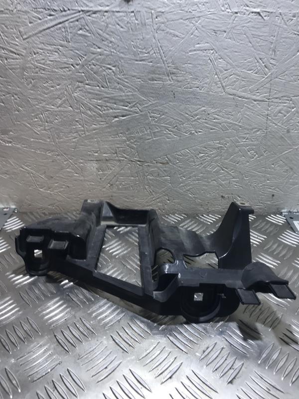 Support de phare droit (tôle) BMW X3 E83 PHASE 2 Diesel - 1