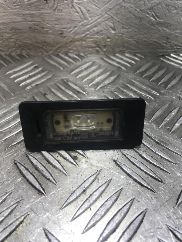 Eclairage de plaque BMW X1 E84 PHASE 1  - 1