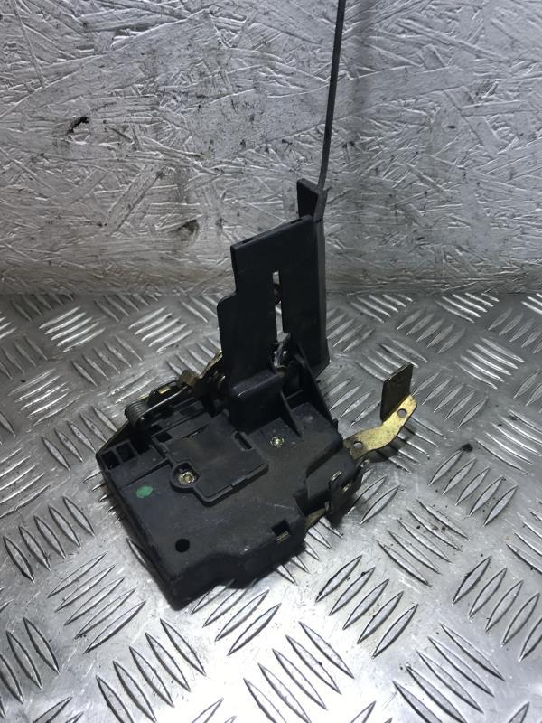 Serrure avant gauche BMW SERIE 3 E30  - 1