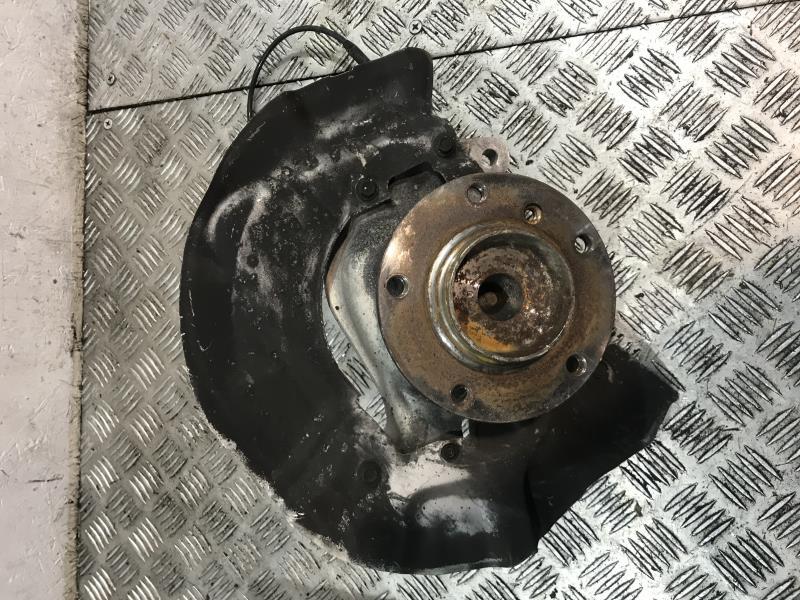 Fusee avant gauche BMW SERIE 5 E61 TOURING PHASE 1 BREAK Diesel - 1