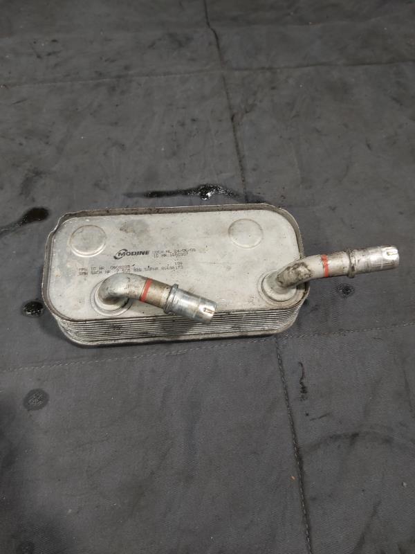 Radiateur huile BMW X3 E83 PHASE 1  - 1