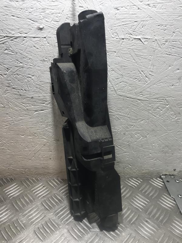 Support radiateur BMW X3 E83 PHASE 2 Diesel - 1