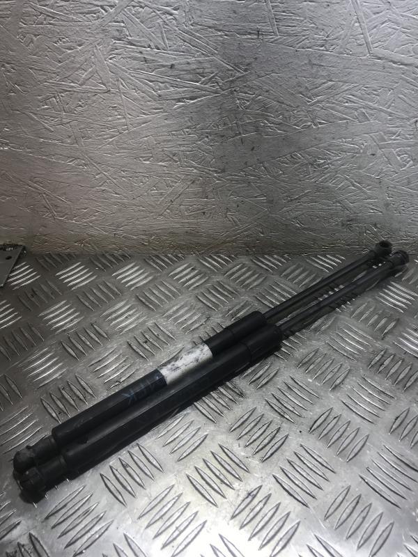 Verin de capot BMW SERIE 3 E91 TOURING PHASE 1 BREAK Diesel - 1